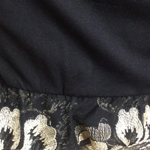 EUC Alfani Embroidered Formal Top, XL - Picture 10 of 10